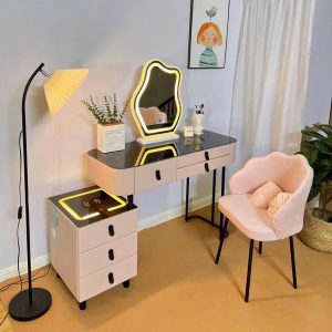 Bàn Trang Điểm 04